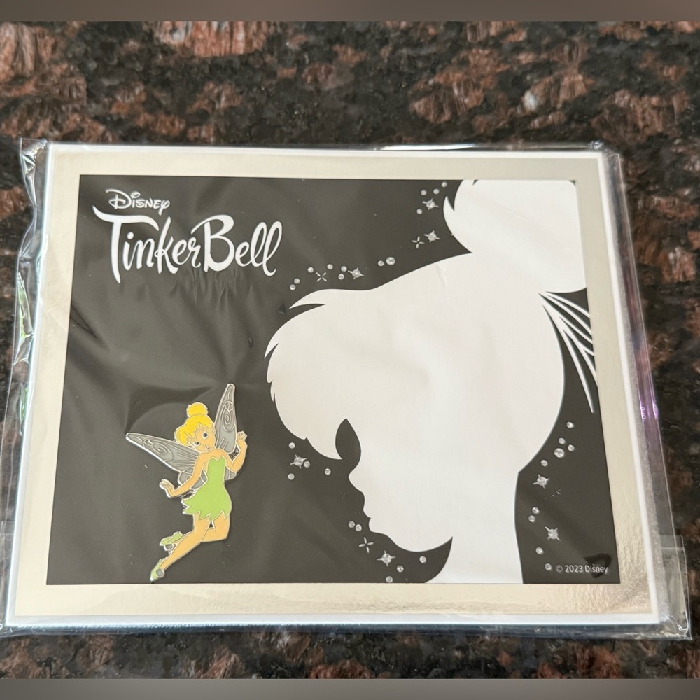 New Disney Tinkerbell DMC Limited Edition Trading Pin & Certificate